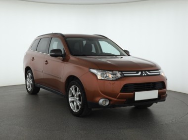 Mitsubishi Outlander III , Salon Polska, 7 miejsc, Xenon, Klimatronic, Tempomat,-1