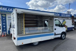 Renault Master Autosklep pieczywa Sklep bar Gastronomiczny Food Truck Foodtruck