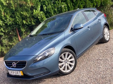 Volvo V40 II-1