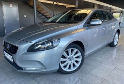 Volvo V40 II