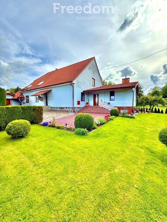 Dom na sprzedaż, 3 pokoje, 205 m², Grzmiąca