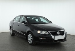 Volkswagen Passat B6 , Klimatronic, Tempomat, Podgrzewane siedzienia