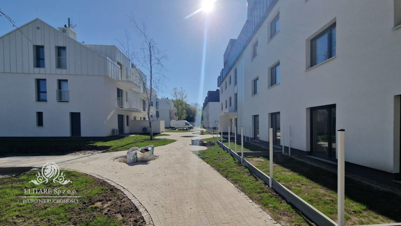 Duże, mieszkanie 65,90m2, 3pokoi, 2łazienki, ogród/ Brochów