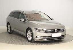 Volkswagen Passat B8 , 240 KM, Automat, Skóra, Navi, Klimatronic, Tempomat,