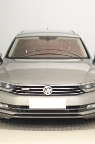 Volkswagen Passat B8 , 240 KM, Automat, Skóra, Navi, Klimatronic, Tempomat,-2