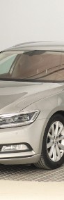 Volkswagen Passat B8 , 240 KM, Automat, Skóra, Navi, Klimatronic, Tempomat,-3