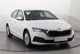 Skoda Octavia IV , Salon Polska, Klima, Tempomat, Parktronic