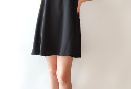 Czarna sukienka mini Mango S 36 rozkloszowana prosta elegancka mała czarna