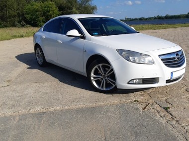 Opel Insignia z 2012r z silnikiem 2.0 CDTI diesel -1