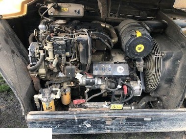 Cat th silnik perkins-1