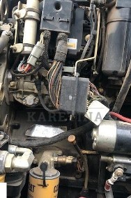 Cat th silnik perkins-3