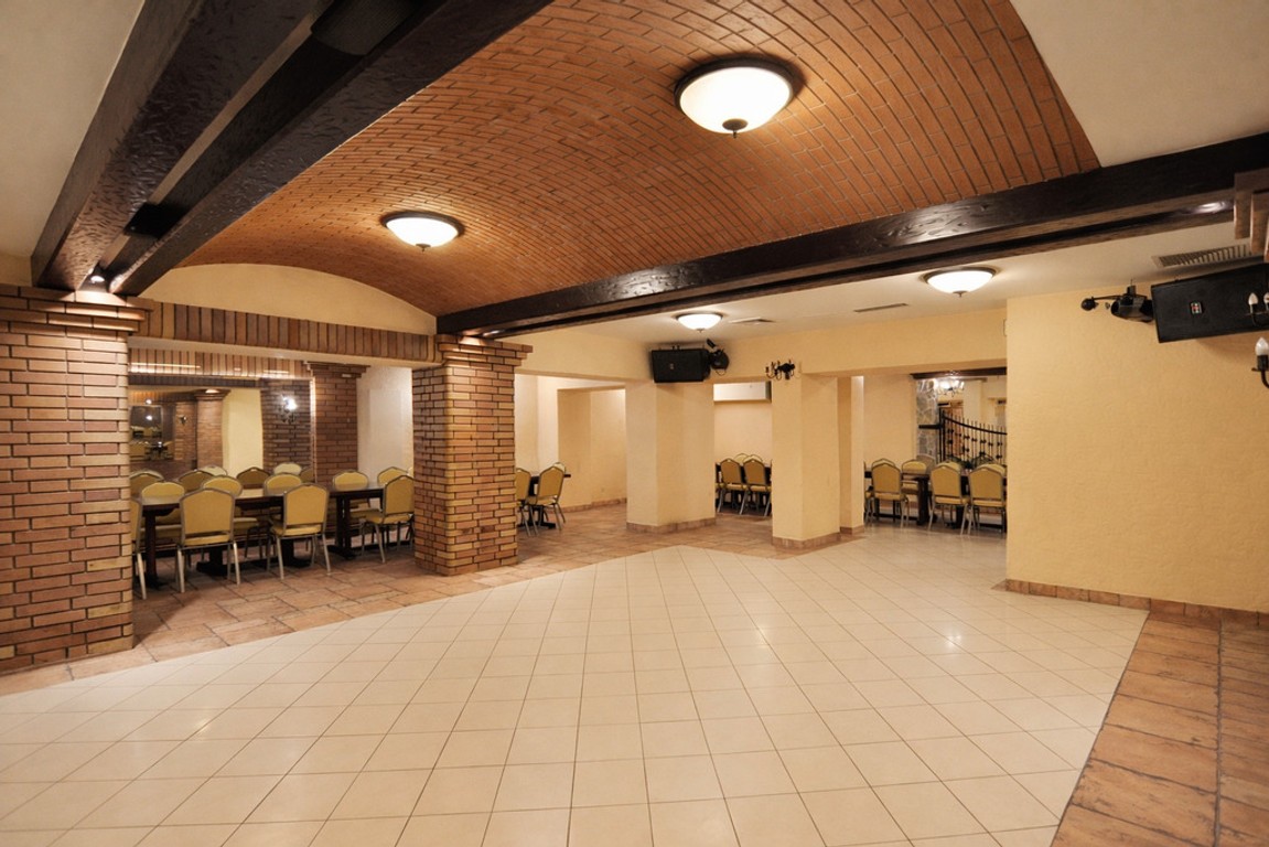 Wyjątkowy lokal użytkowy 178 m² | Rynek Główny – pohled 2