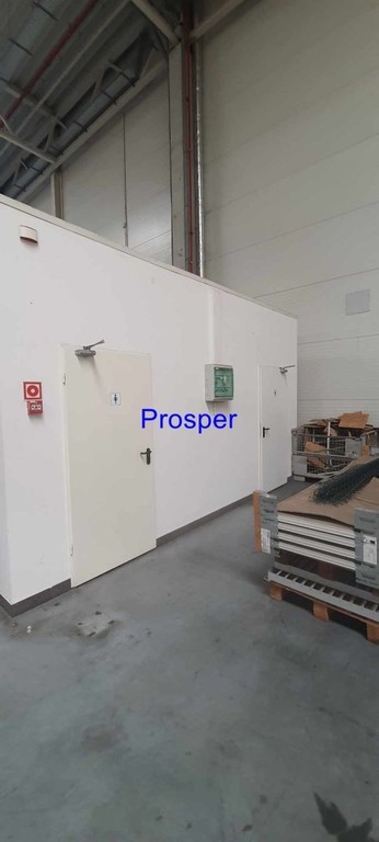 Magazyn od 500 do 2600 m² , 2 doki, wys. 10m - View 3