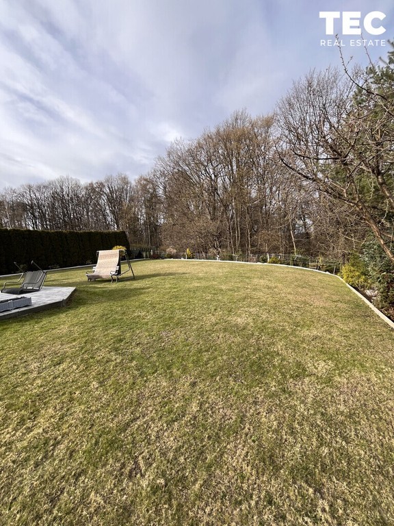 Dom 220 m² | Garaż 2-stan. | Działka 18 ar l - Widok 5