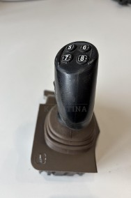John Deere seria 6000 7000 8000 R - joystick 5-funkcyjny CommandARM RE573554-2