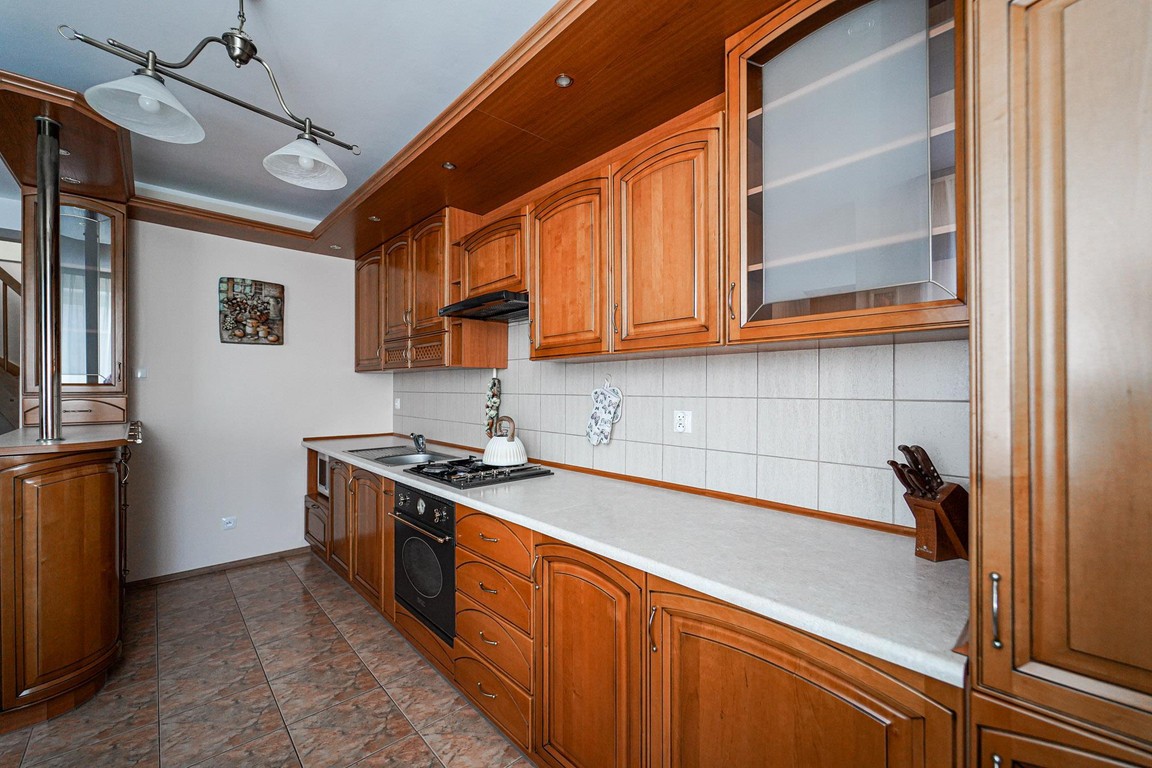 Dwupoziomowe,4-pokojowe mieszkanie z balkonem - Widok 6