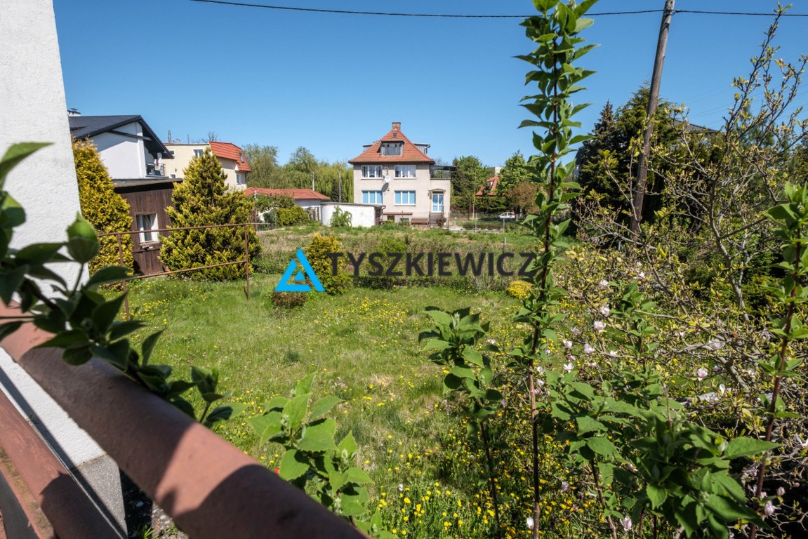 działka lub grunt na sprzedaż