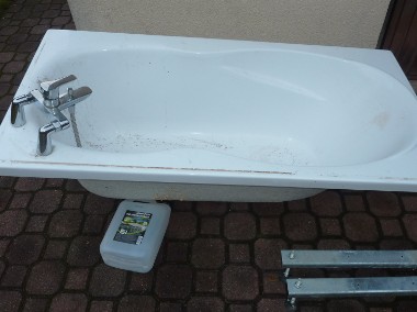 Akrylowa wanna kąpielowa 140x70 NIXE+bateria HANSGROHE.Stan bardzo dobry,komplet-1