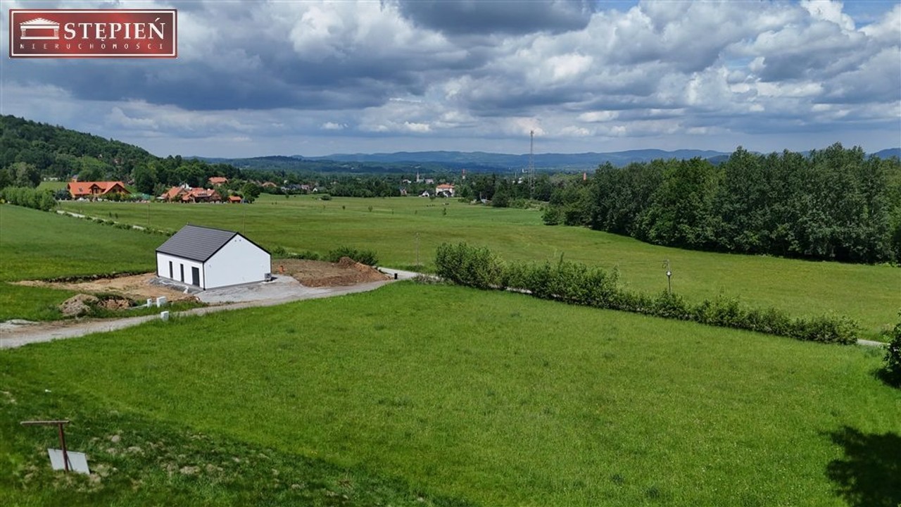 Duża, widokowa działka z lasem w Miłkowie - Więcej