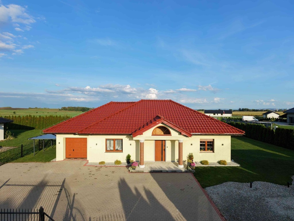 Dom na sprzedaż, 4 pokoje, 135 m², Łagiewniki