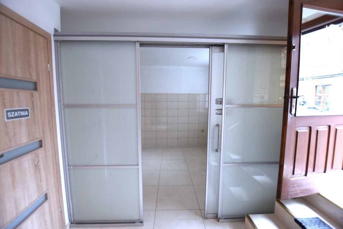 Lokal użytkowy na parterze w Centrum pod dowolną działalność - Widok 2