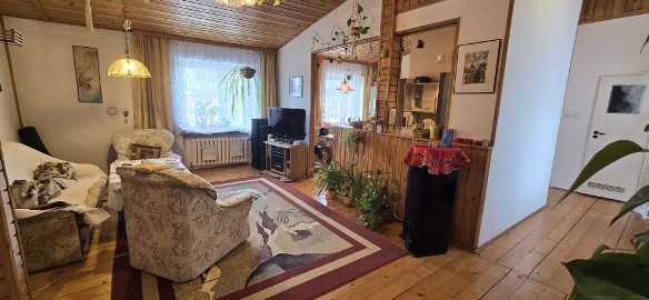 Stare Miasto; Garncarska; 97; 3/4 pokoje; ciche, jasne, klimatyzacja