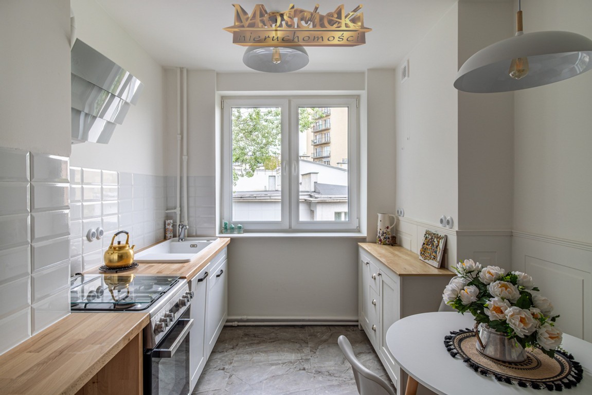 Wynajem 4 pok 100 m² taras 31 m² Matejki przy Sejmie, Warszawa