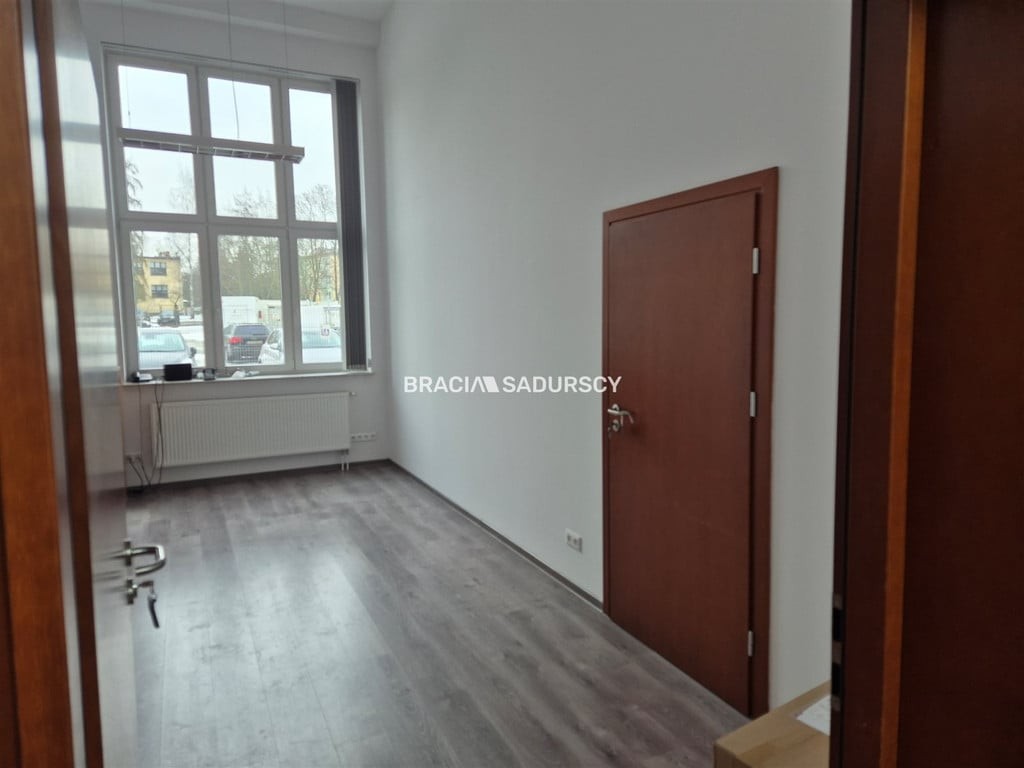 Bronowice, parter, 95 m² biur + parking - Widok 4