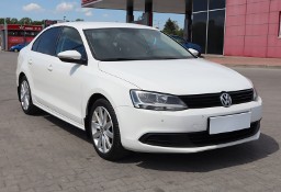 Volkswagen Jetta VI , Salon Polska, Serwis ASO, Klima, Parktronic,