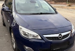 Opel Astra J Sports Tourer