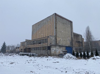 Budynek o funkcji przemysłowej, usługowo-handlowej i administracyjnej w Kielcach-1