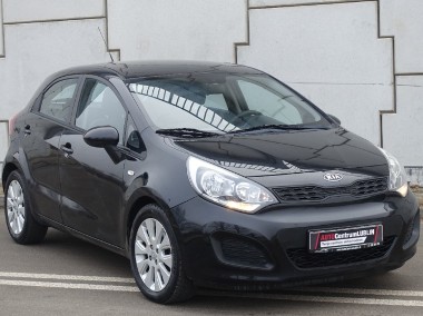 Kia Rio III-1