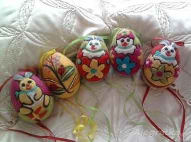 Wielkanocne ozdoby - pisanki wykonane z filcu, różne wzory i kolory-1