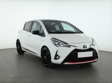 Toyota Yaris III , Salon Polska, Serwis ASO, Automat, Skóra, Klimatronic,