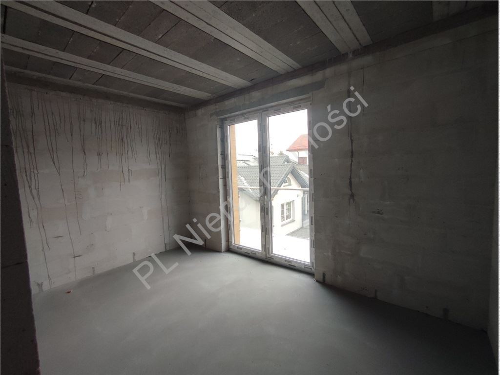 Dom na sprzedaż, 135 m², 5 pokoi Grodzisk Mazowiecki Grodzisk Mazowiecki - Więcej