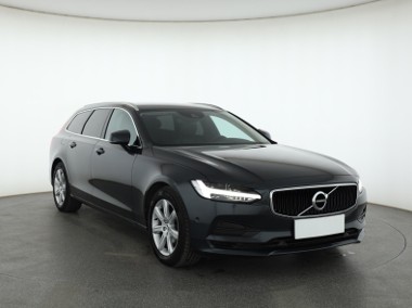 Volvo V90 II , 190 KM, Automat, Skóra, Navi, Klimatronic, Tempomat,-1