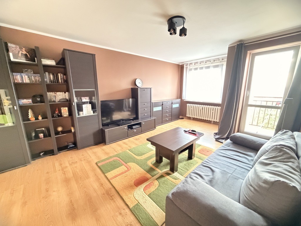 Mieszkanie na sprzedaż, 3 pokoje, 56 m², Knurów