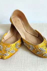 Indyjskie buty baleriny  khussa 38 zdobione orient boho księżniczka żółte satyna-2
