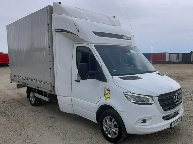 Mercedes-Benz Sprinter-1