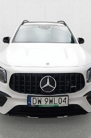 Mercedes-Benz-2