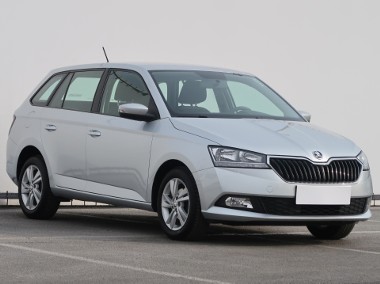 Skoda Fabia III , Salon Polska, 1. Właściciel, Serwis ASO, Klima, Parktronic-1