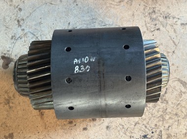 Claas AXION 830 CMATIC Dzwon Sprzęgła Koło Zębate 0011658820 0011658740 0011658920-1