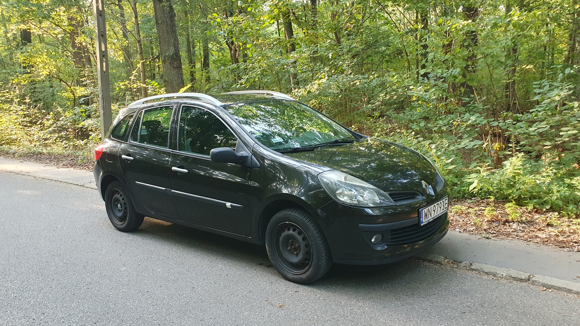 Renault Clio III nowe opony zimowe+letnie, b.ekonomiczny