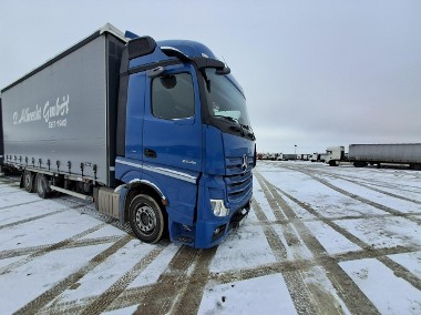 Mercedes-Benz Actros-1