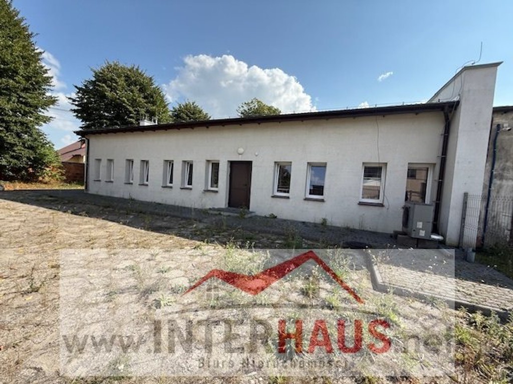 Kompleks budynków mag-skladowych z Hostelem_1,8 ha – pohled 2