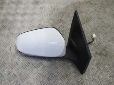 TOYOTA AURIS II LUSTERKO PRAWE 7 PIN WERSJA EUROPEJSKA LAKIER 040 2012--1