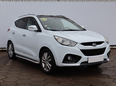 Hyundai ix35 , 184 KM, Automat, Navi, Klimatronic, Tempomat,-1