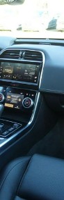 Jaguar XE I Jaguar XE P300 AWD 300R Sport MAXTON DESIGN Matrix-LED Head-up-Displ-4