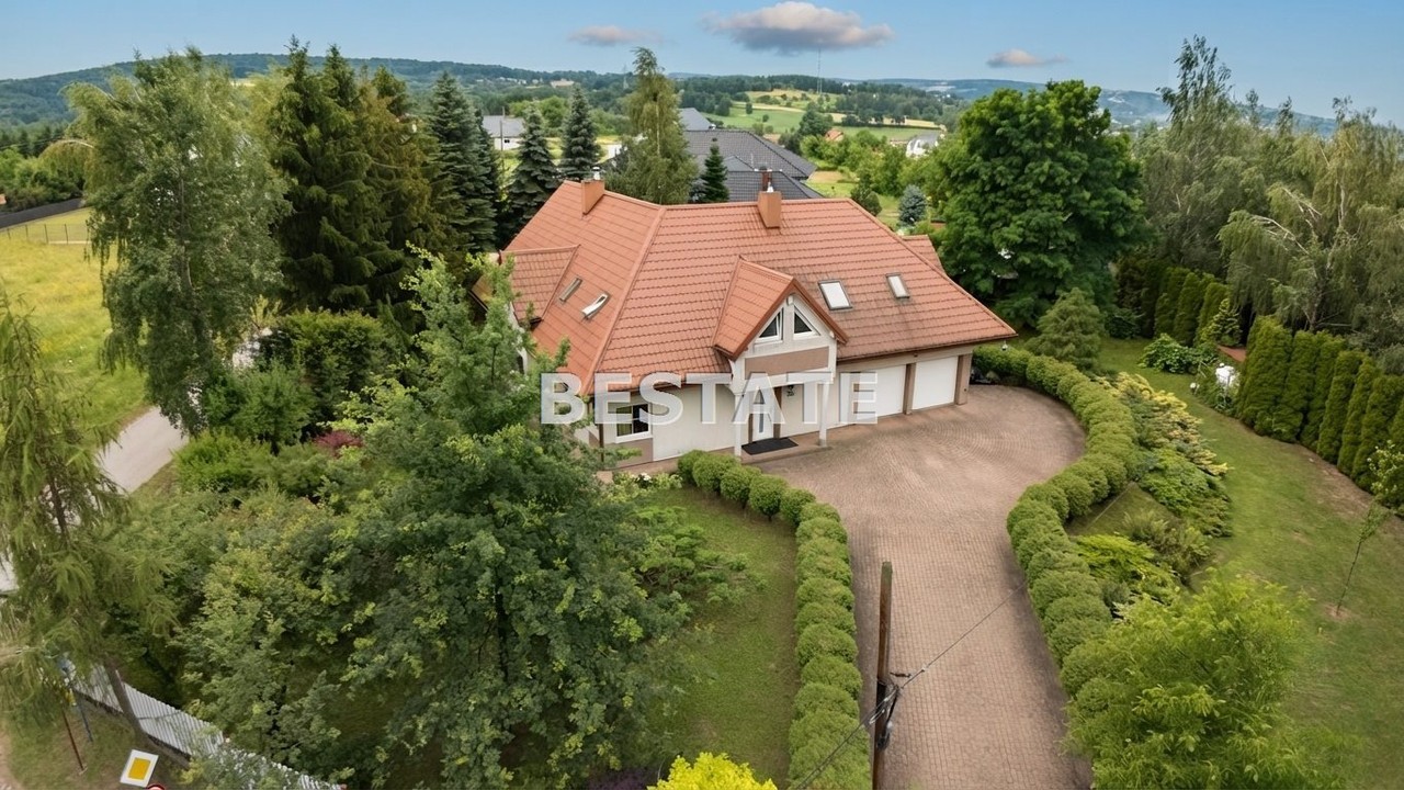 Dom na sprzedaż, 220 m², 6 pokoi Tarnów Radlna