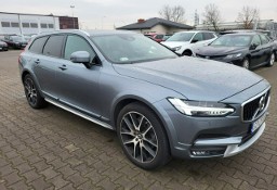 Volvo V90 II